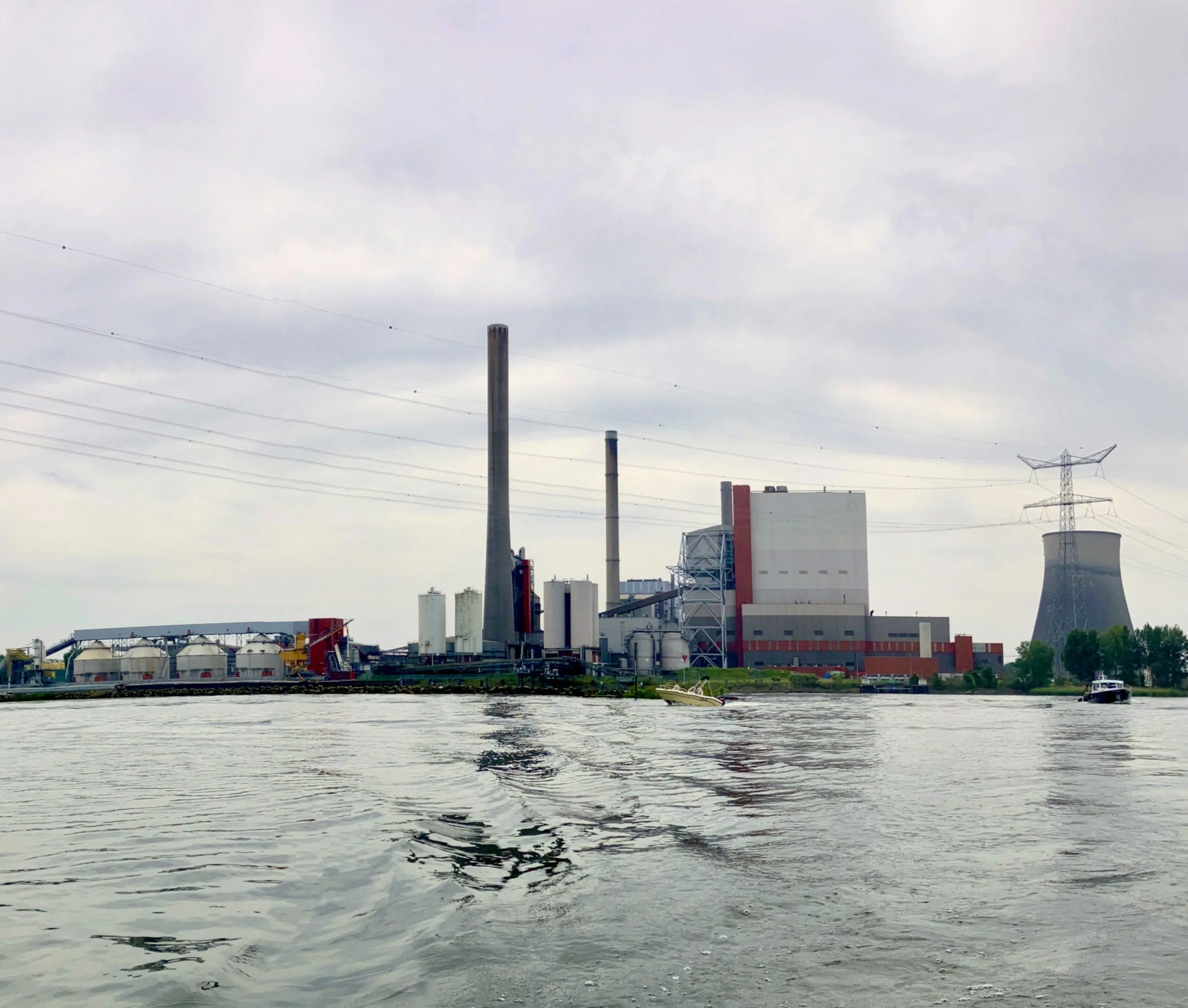 De Amercentrale. (Foto: Tijdo van der Zee)