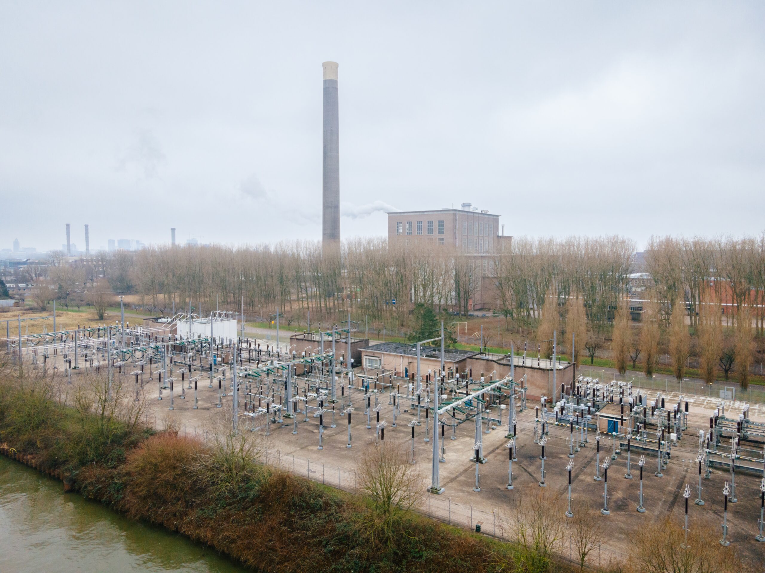 Eneco's centrale in Lage Weide in Utrecht. (Foto: ANP / Hollandse Hoogte / Shamira van Veenendaal)