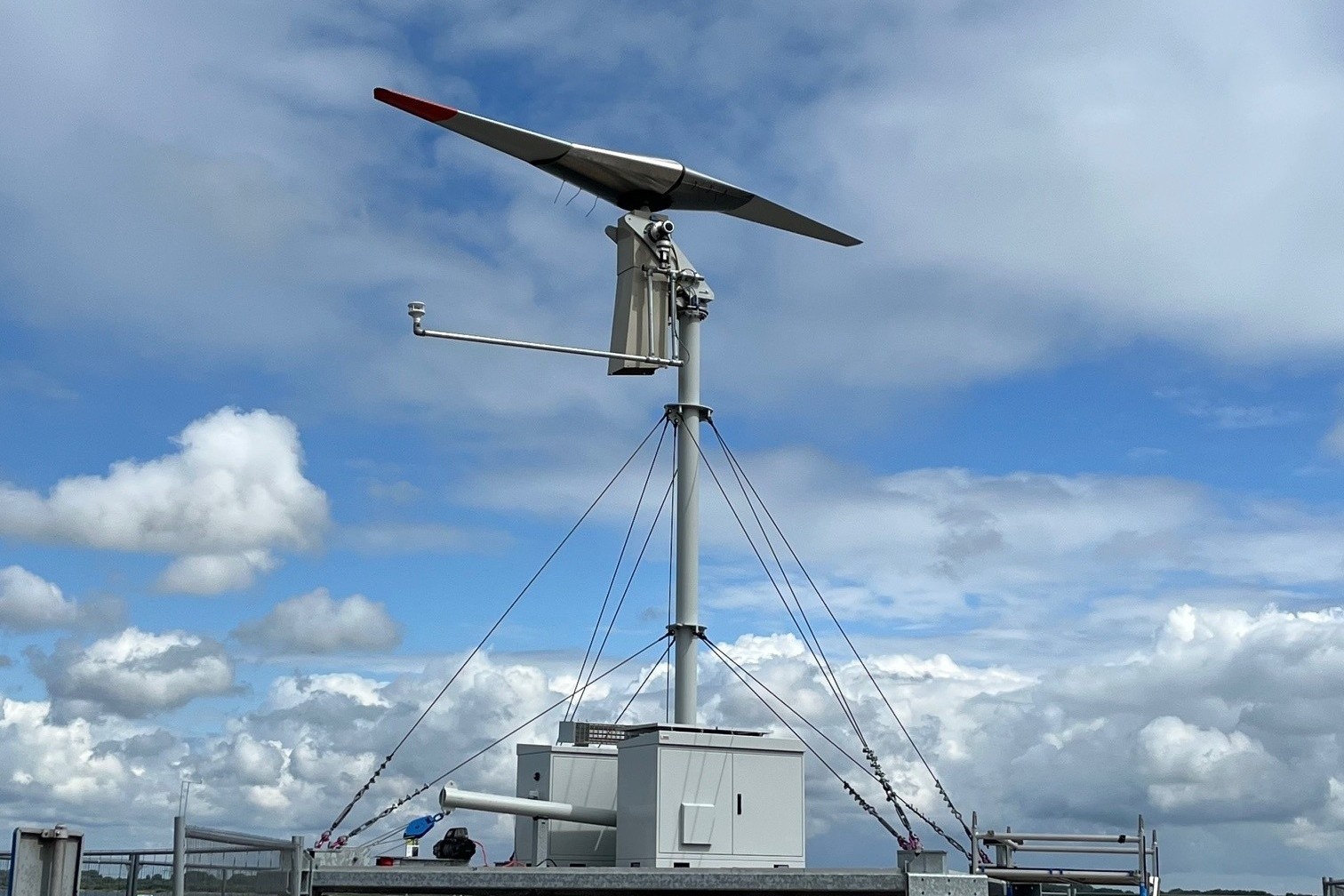De rotor van de TouchWind-turbine telt niet drie bladen, maar bestaat uit één stuk. Foto: TouchWind.