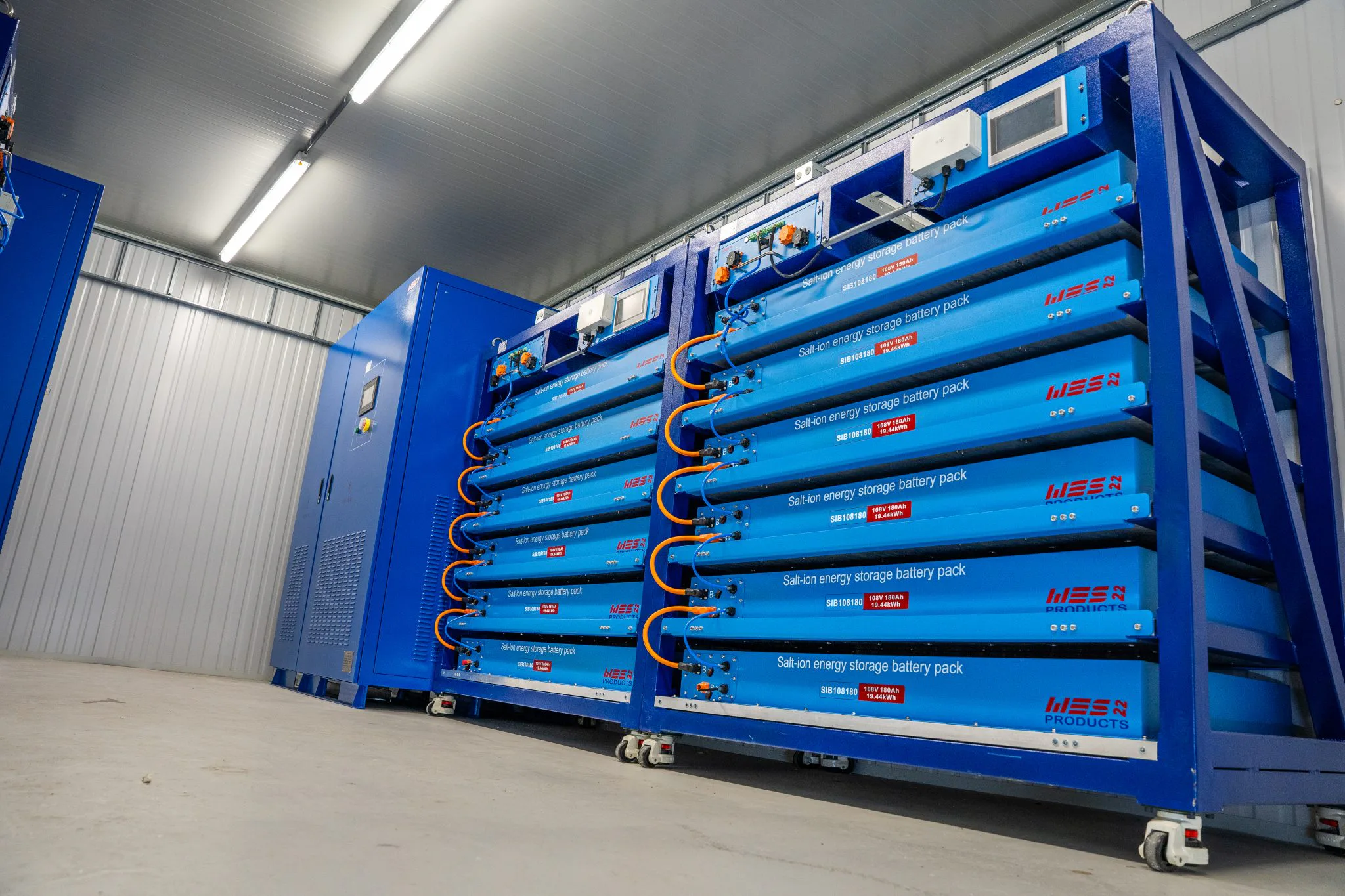 Solid state zoutbatterij als schoon noodaggregaat