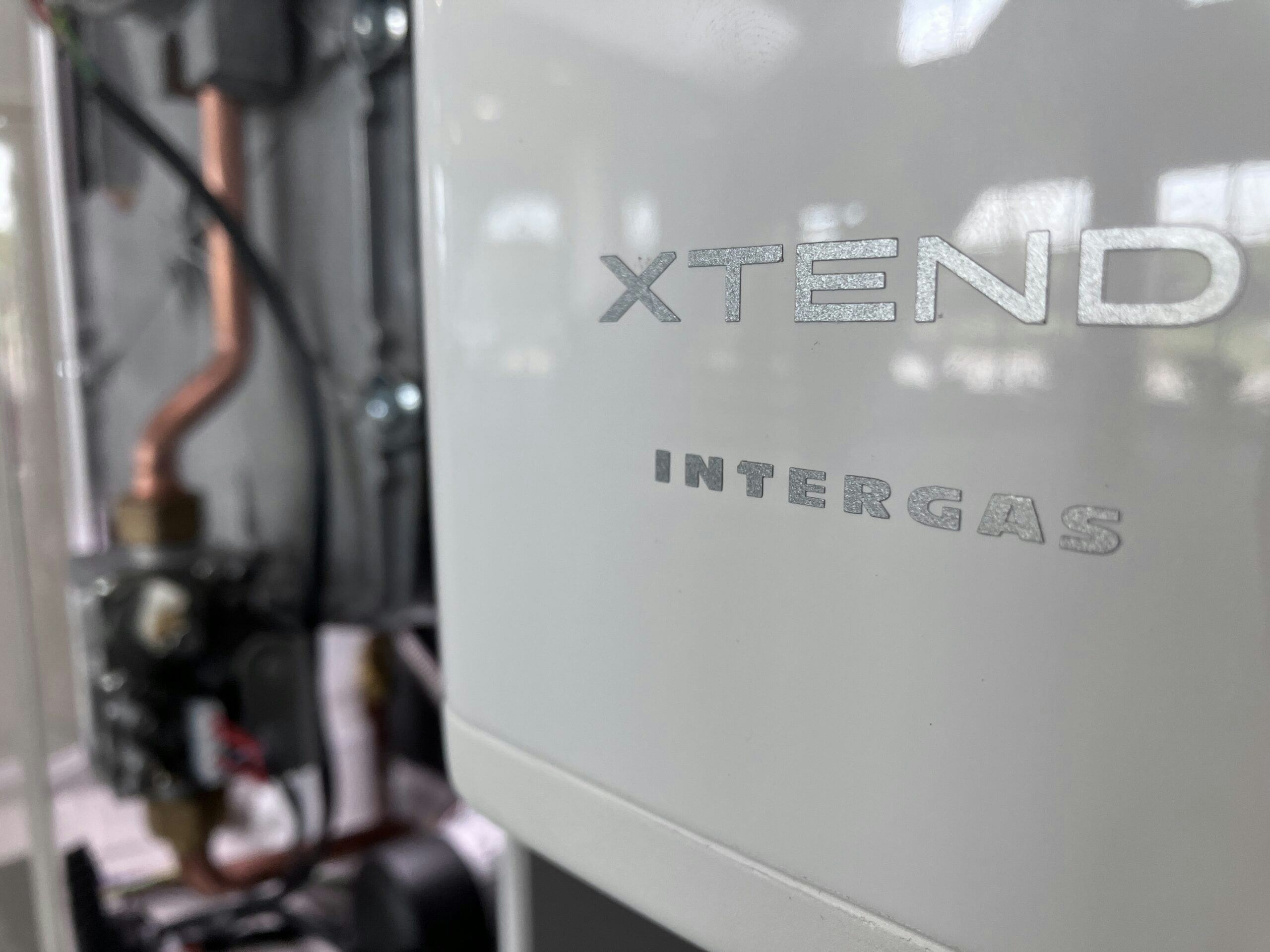 Hybride warmtepompen in plaats van warmtenet in Amsterdam