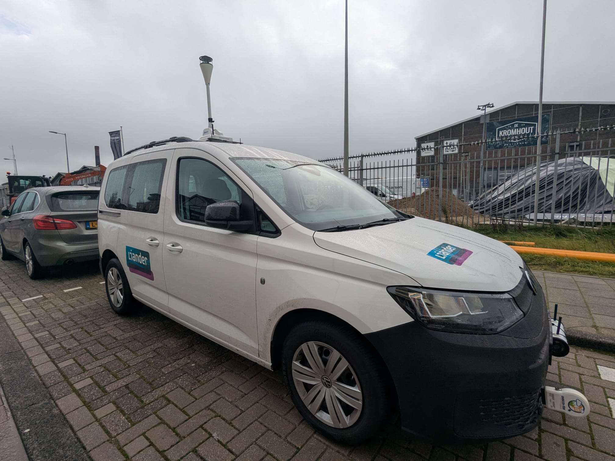 De auto waarmee Tectrac inspecties uitvoert voor Alliander. Foto's: Evelien Schreurs.