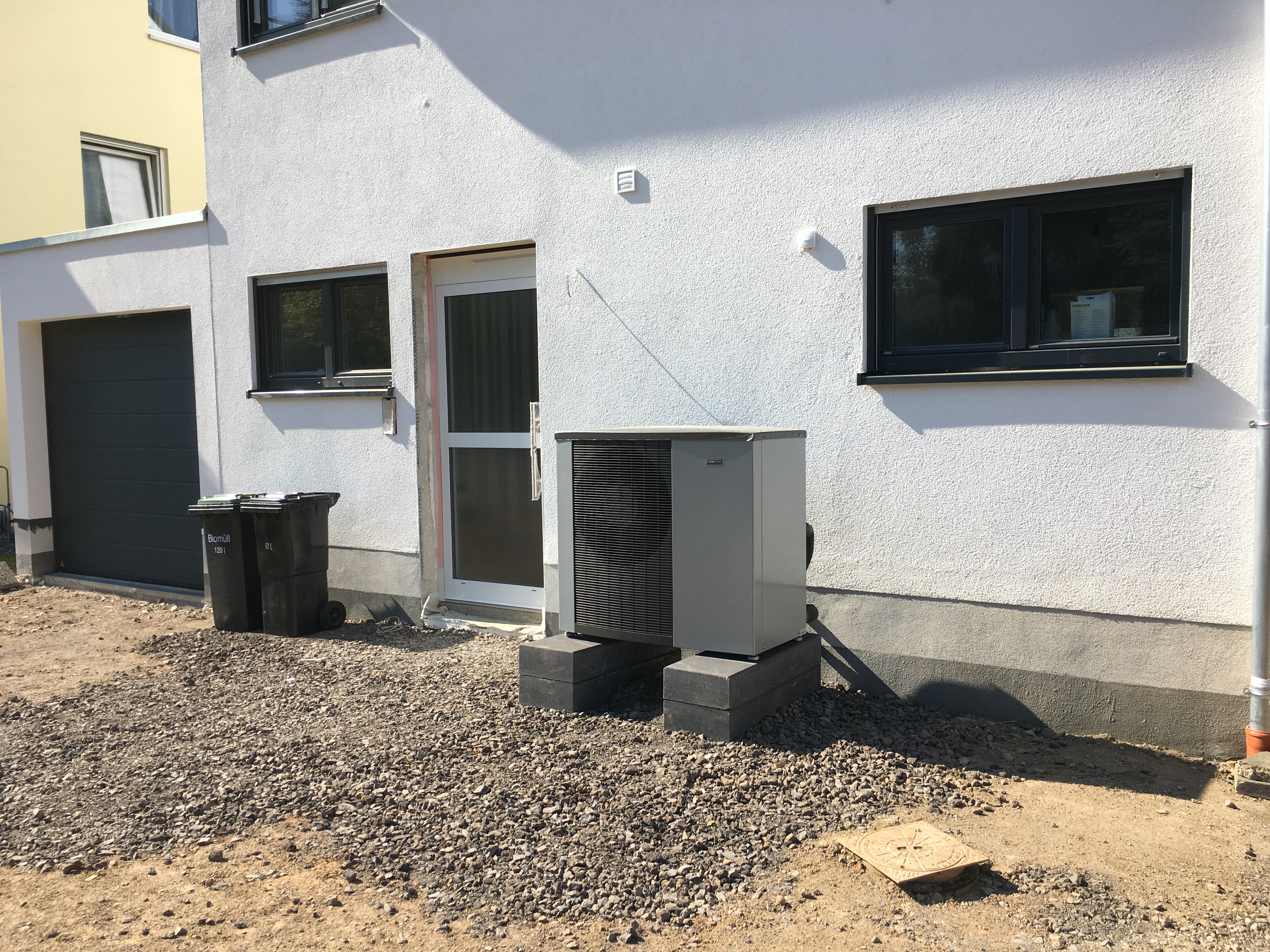 Buitenunit van een warmtepomp. Foto: Tijdo van der Zee 